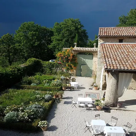 Chateau De Fontblachere Alojamento de Acomodação e Pequeno-almoço